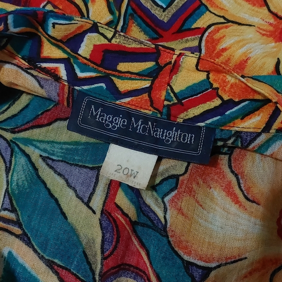 Vintage 80s Maggie McNaughton Plus Size 20W Colorful Hawaiian Floral Flowy Top - Picture 8 of 11